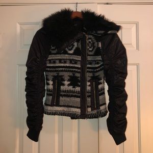 Gucci 2008 RTW Short Black Wool Jacket Small